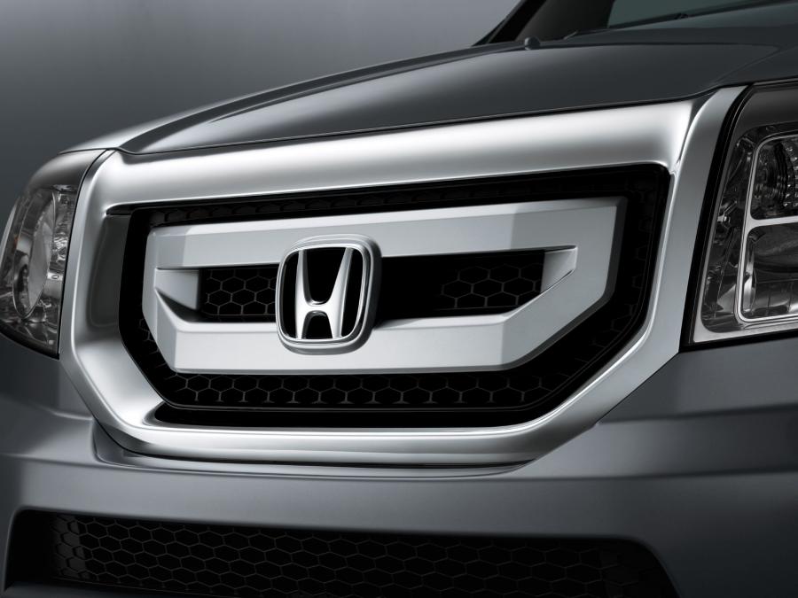  Honda Pilot 2009 года  (фото 18 из 228)